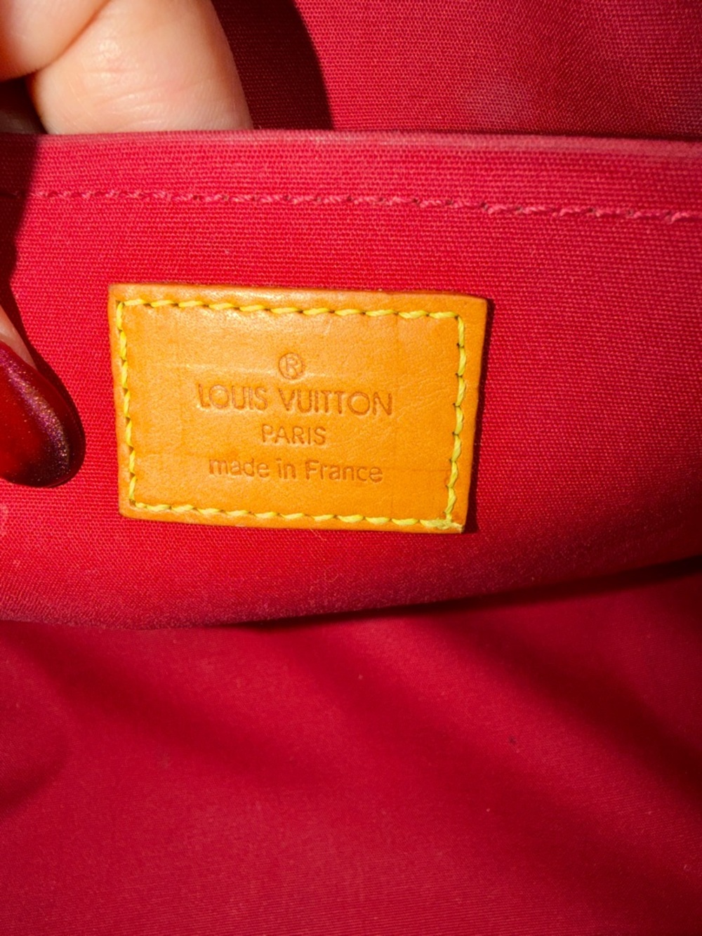 Louis Vuitton Monogram Vernis Rosewood Avenue Shoulder Bag - Picture 11 of 13